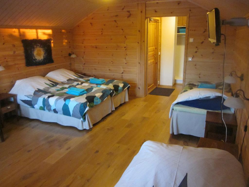 Guesthouse Husky Івало Номер фото